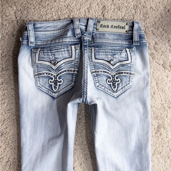 Rock Revival Jeans Womens Size 27 Raven Rhinestone Light Blue Wash Y2K Boot cut - Picture 3 of 10